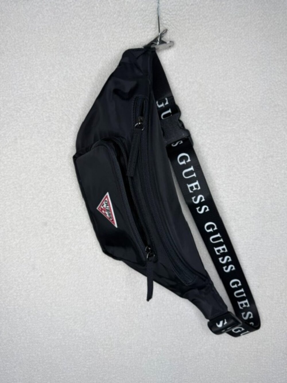 GUESS Black Belt Bag Fanny Pack Logo Strap Triangle Zip Pockets
